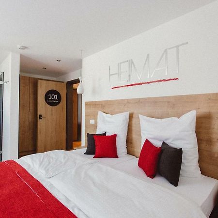 Heimat | Hotel & Boarding House Майнбург Экстерьер фото